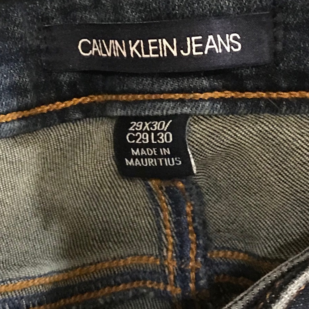 Calvin Klein Jeans - Picture 4 of 5